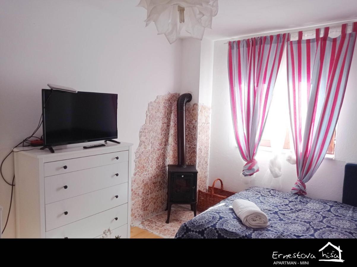 Apartment Ernestova Hisa Lokve Eksteriør bilde